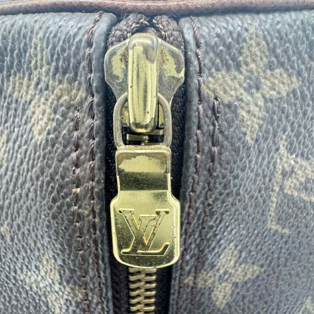LOUIS VUITTON Authentic Brown Monogram Papillon 30 Pouch - Picture 10 of 16